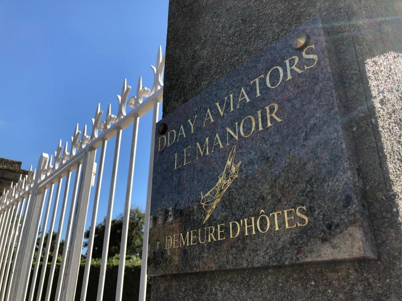 Dday Aviators Le Manoir Hotel Arromanches-les-Bains Exterior photo